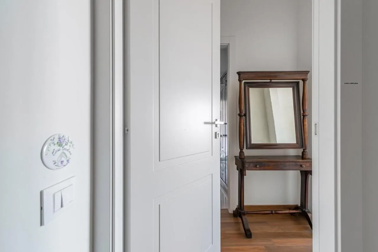 City Center - Luigi&Carolina Apartments - By Host4U Pavia Italy